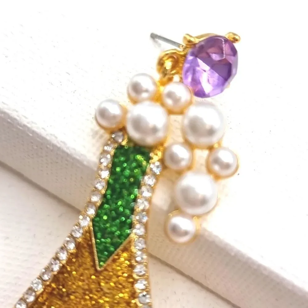 Mardi Gras Chamagne cocktail earrings Rhinestone Pearls |  NEW